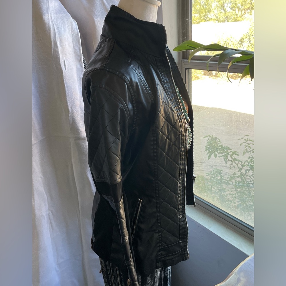 Buff bunny leather jacket - Picture 3 of 7